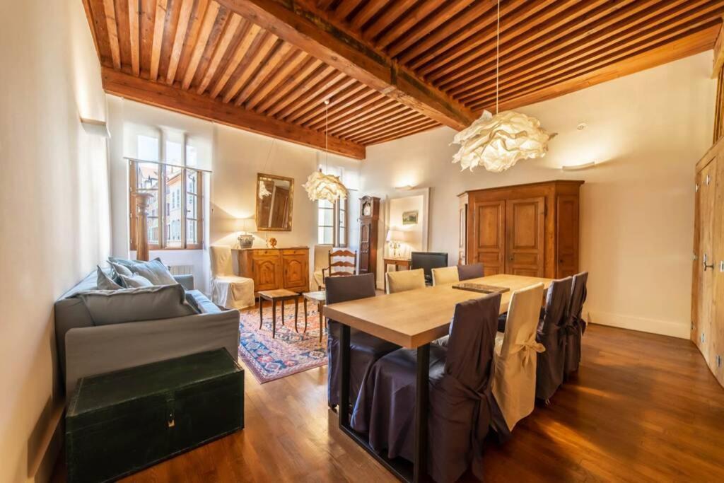 Le Rousseau Apartment Annecy Ngoại thất bức ảnh