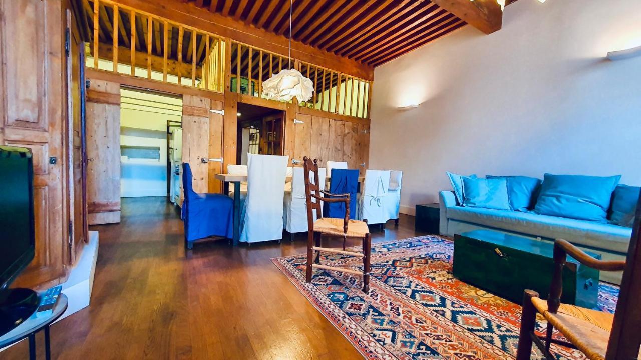 Le Rousseau Apartment Annecy Ngoại thất bức ảnh